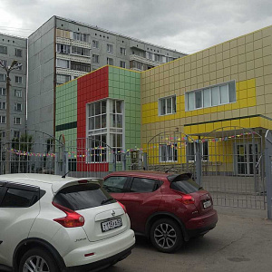 Арбуз, сеть частных детских садов Комарова проспект, 25 к1